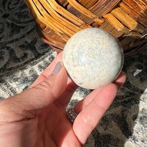 White Luna euphoralite Sphere (a) - uv | crystal